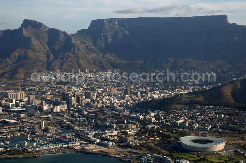 Aerial photograph Kapstadt / Cape Town - Blick auf die Gebirgsketten des Tafelberges am Kap der Guten Hoffnung in Kapstadt. View onto the mountain ranges of Table Mountain at the Cape of Good Hope in Cape Town.