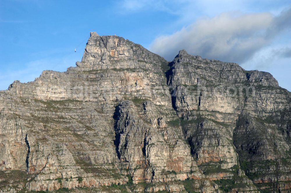 Aerial image Kapstadt / Cape Town - Blick auf die Gebirgsketten des Tafelberges am Kap der Guten Hoffnung in Kapstadt. View onto the mountain ranges of Table Mountain at the Cape of Good Hope in Cape Town.