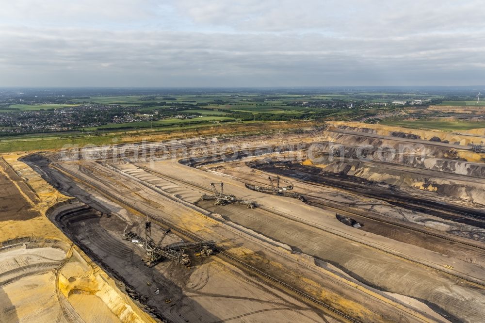 Erkelenz from the bird's eye view: View of the opencast pit Garzweiler near Erkelenz in the state of North Rhine-Westphalia