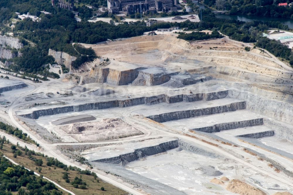 Rüdersdorf from the bird's eye view: CEMEX Open pit and calcium-breaking Ruedersdorf in Brandenburg