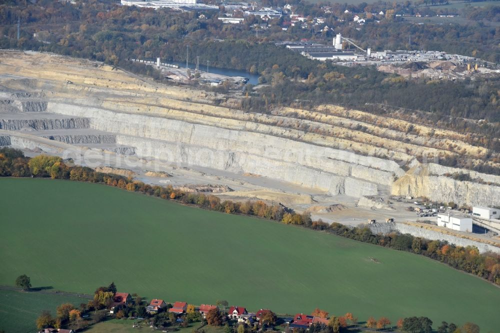 Rüdersdorf from the bird's eye view: CEMEX Open pit and calcium-breaking Ruedersdorf in Brandenburg