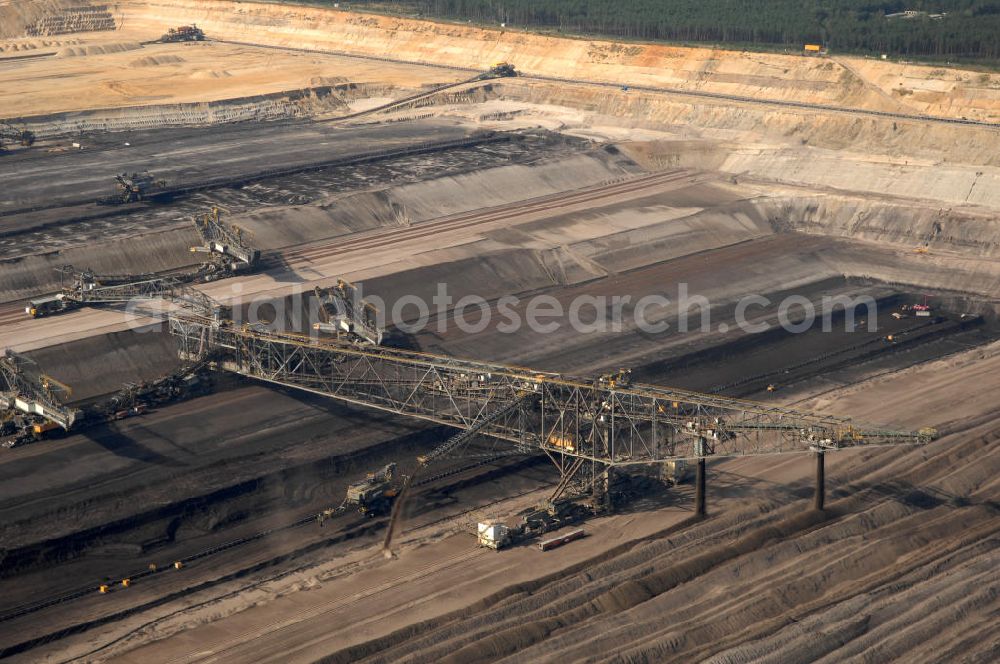 Aerial image Nochten - Blick auf den Tagebau Nochten in Sachsen. Der Tagebau Nochten ist ein Braunkohletagebau in der Oberlausitz im Landkreis Görlitz, der von der Vattenfall Europe Mining AG betrieben wird. Der Betreiber Vattenfall Europe Mining ist mit ca. 7000 Beschäftigten der größte Arbeitgeber und Steuerzahler der Lausitz. Kontakt: Vattenfall Europe Mining AG, Tel. +49 0355 2887 3051,