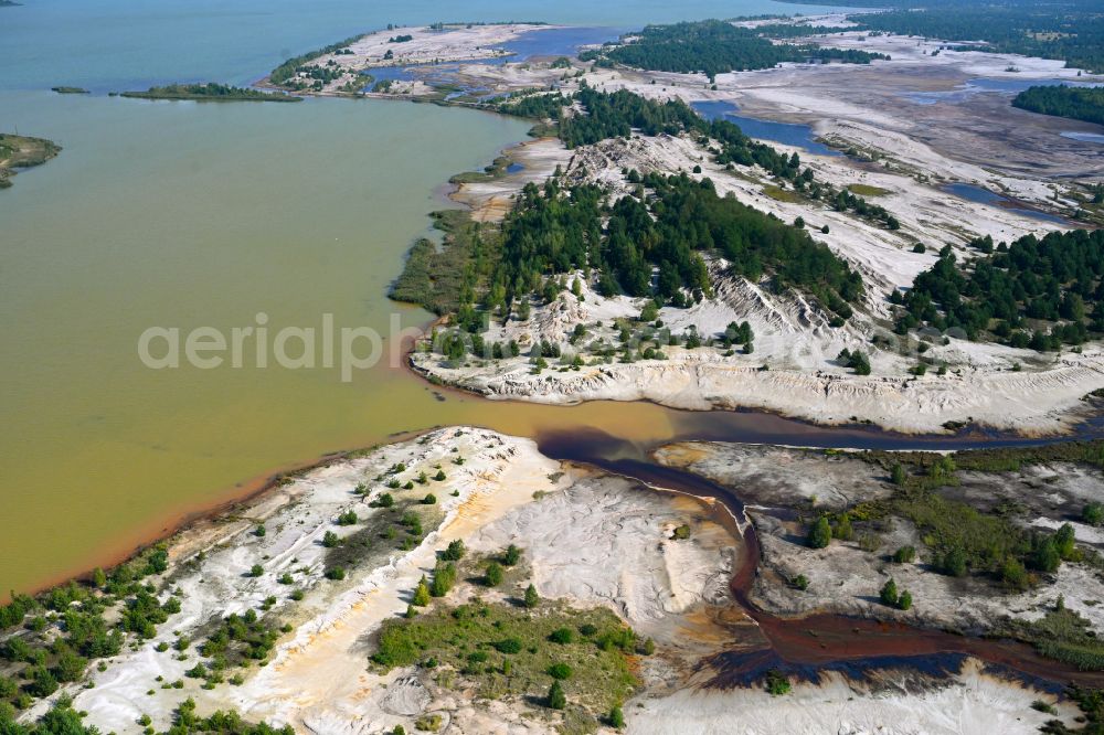 Aerial photograph Görlsdorf - Open pit re cultivation on the shores of the lake Schlabendorfer See on street Wanninchen in Goerlsdorf in the state Brandenburg, Germany