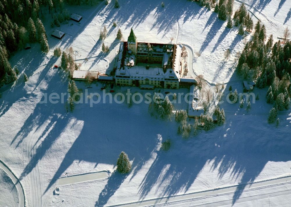 Krün from above - Meeting and conference center Schloss Elmau Luxury Spa & Cultural Hideaway in Kruen in Bavaria. In the luxury hotel in Wettersteingebirge is 2015, the G7 - summit of European leaders and leaders instead