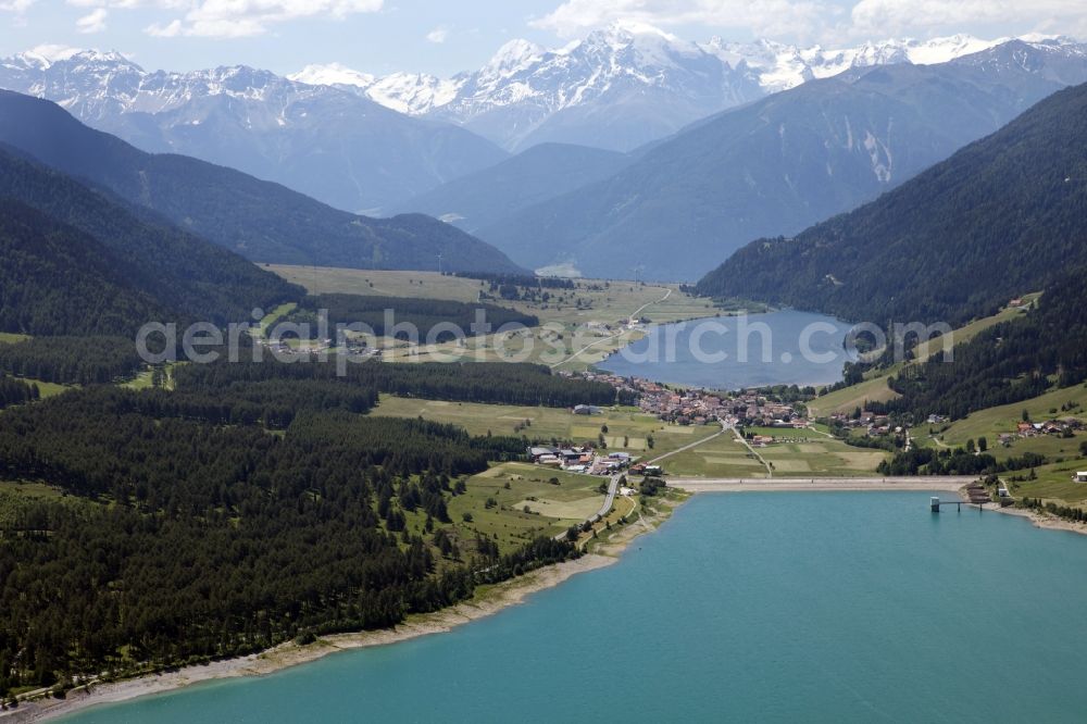 Aerial photograph Curon Venosta Graun - Valley at Reschensee Reschenpass at Curon Venosta Graun im Vinschgau on the border between Italy and Austria