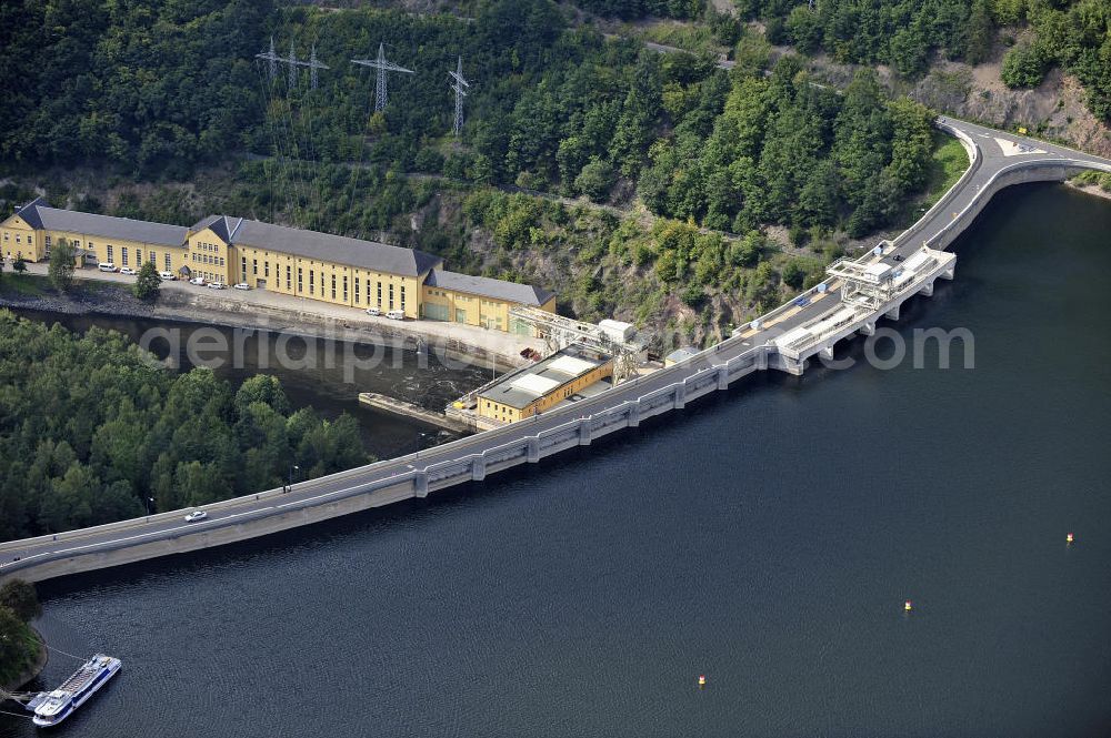 Aerial image Hohenwarte / Thüringen - Die Talsperre Hohenwarte ist die zweitgrößte Talsperre im Oberen Saale - System. Die Talsperre erstreckt sich auf 27 km Länge und die Staumauer erreicht eine Höhe von 75 m. The barrage Hohenwarte is the second largest dam in the Upper Saale - system. The reservoir is 27 km long and the dam reach a height of 75 m.