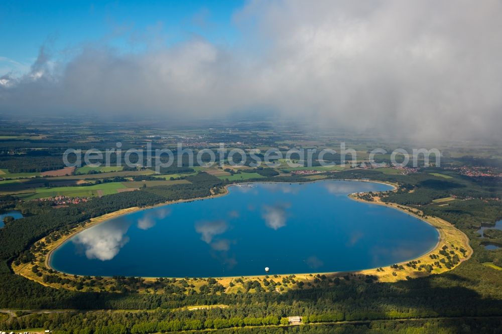 Lingen (Ems) from the bird's eye view: Dam and shore areas at the lake - Speicherbecken Geeste in Lingen (Ems) in the state Lower Saxony