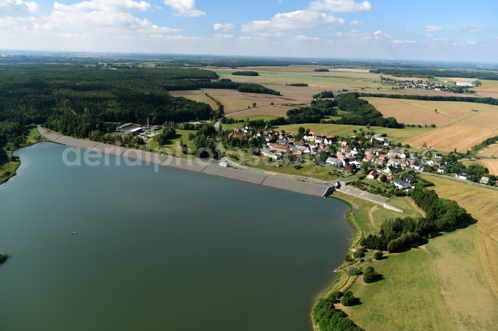 Schömbach from above - Dam and shore areas at the lake in Schoembach in the state Saxony