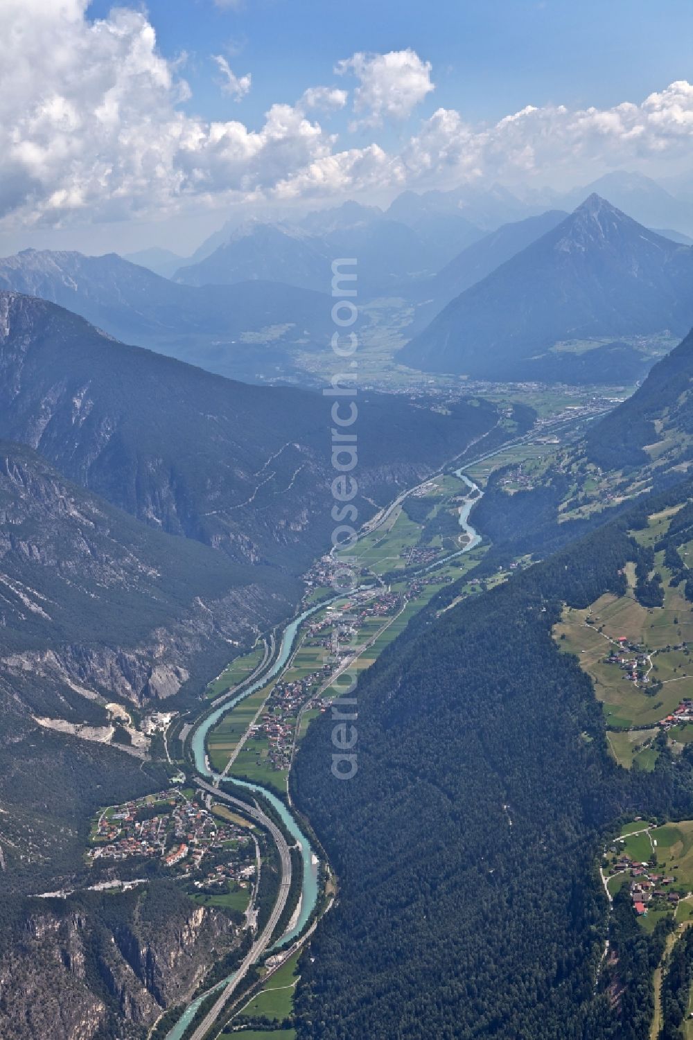 Aerial photograph Prutz - Valley extending the Rechenpass on the banks of the River Inn at Prutz in Tyrol in Austria