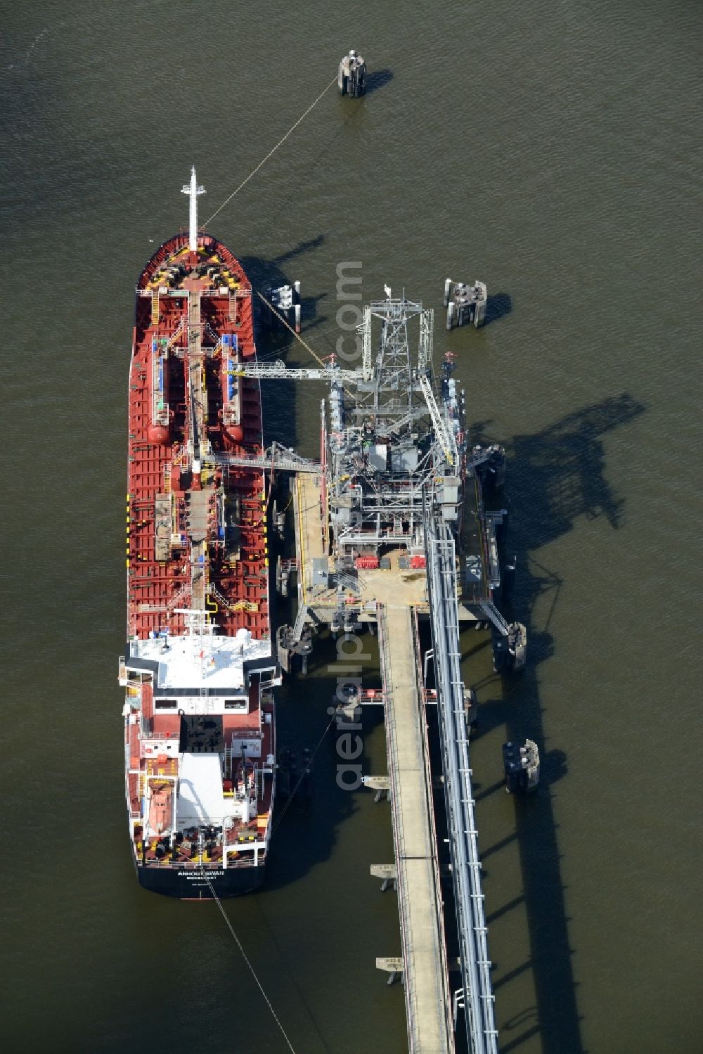 Hamburg from above - Tanker jetty Koehlfleet harbour in Hamburg-Waltershof. Nautical pilot station Seemannshoeft is the Hamburg Port Authority HPA