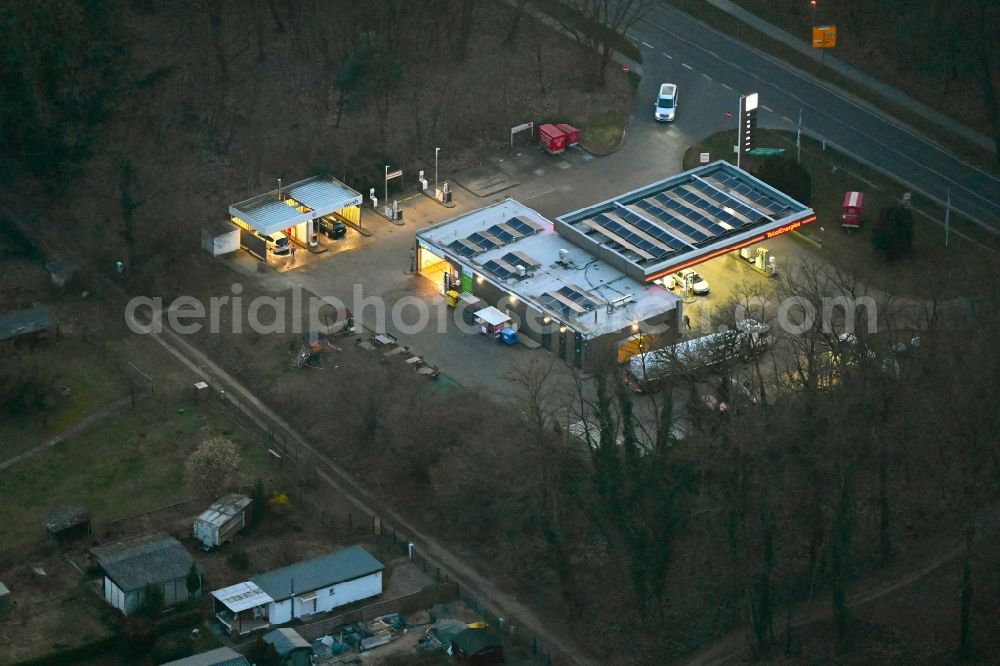 Neuruppin from the bird's eye view: Gas station for sale of petrol and diesel fuels and mineral oil trade on Alt Ruppiner Allee in Neuruppin in the state Brandenburg, Germany