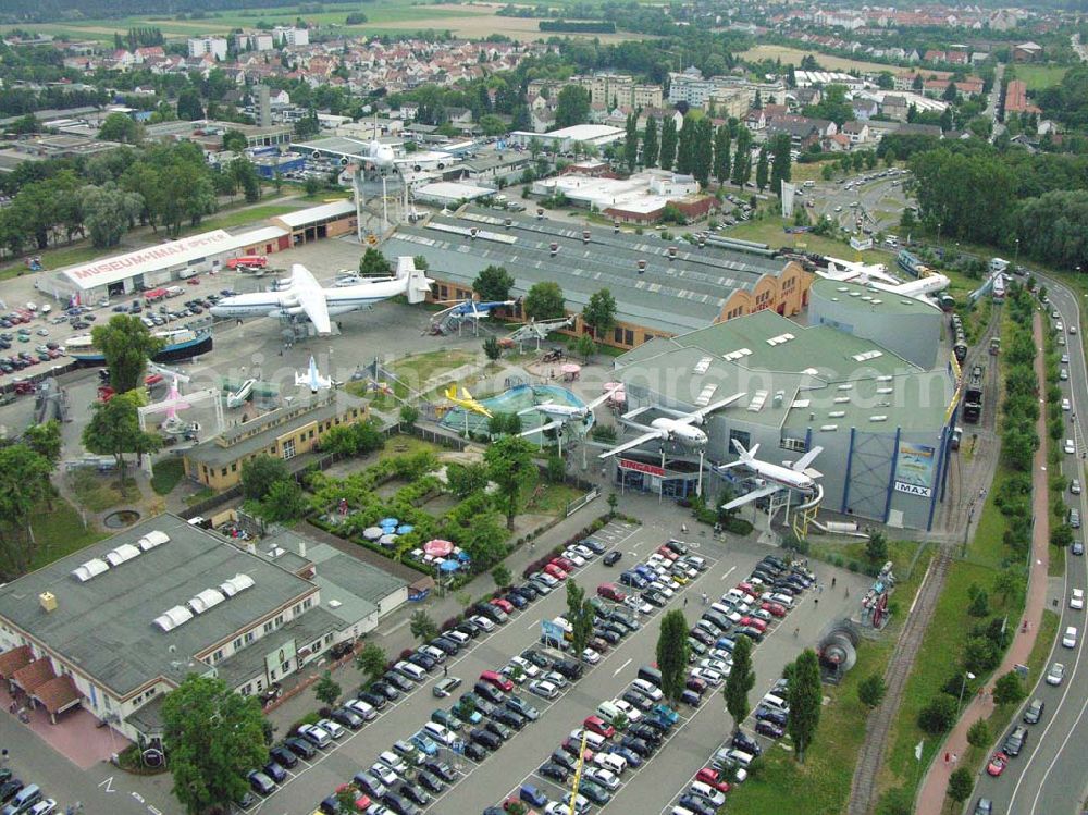 Aerial photograph Speyer / Rheinland-Pfalz - Technik MUSEUM SPEYER Auf 16 .000 qm Hallen?äche und 150.000 qm Freigelände warten tausende Ausstellungsstücke aus dem Gesamtgebiet der Technikgeschichte auf Sie :Eine voll begehbare Boeing 747 „Jumbo Jet“,das größte Passagier?ugzeug der Welt! Die An 22, das größte Propeller?ugzeug der Welt usw... Ein einmaliges Modellbaumuseum,ein schmuckes Marinemuseum und der Wilhelmsbau. Technik MUSEUM SPEYER, IMAX Dome Filmtheater Am Technik Museum 1, 67346 Speyer Tel.: 06232 / 6708-0 Fax: 06232 / 6708-20