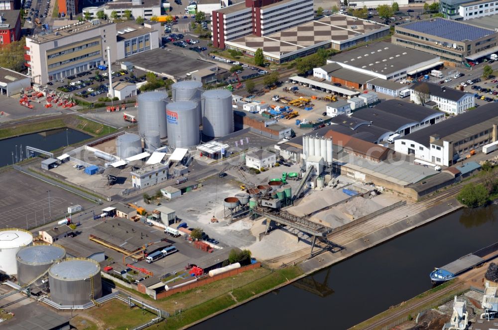 Frankfurt am Main from above - Equipment in the industrial area at Dieselstreet in Frankfurt in the state Hesse