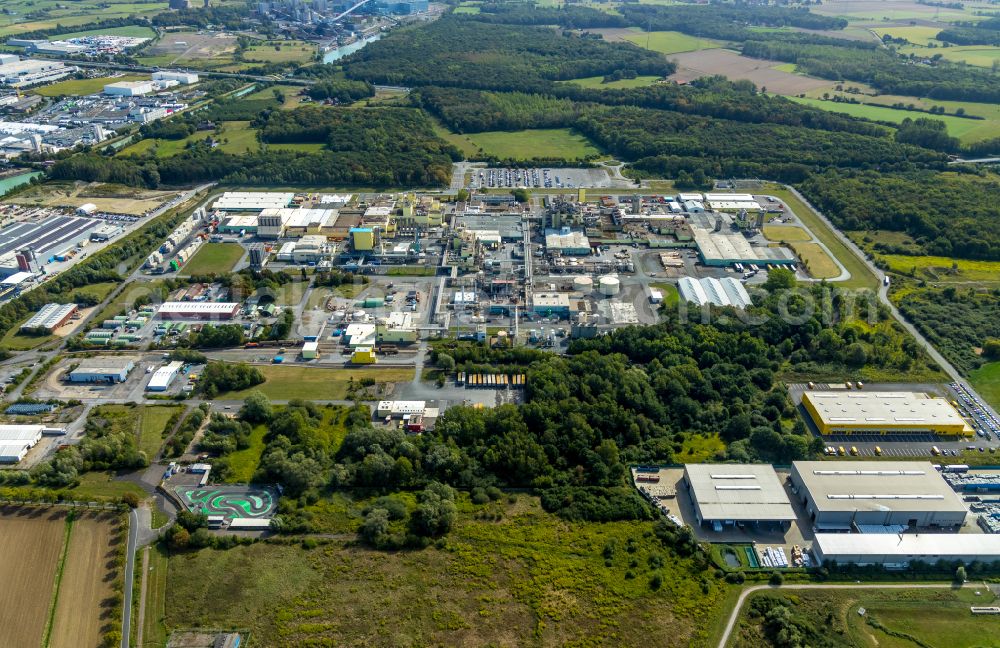 Aerial image Uentrop - Technical facilities in the industrial area of Industrieparks of Firma DuPont de Nemours (Deutschland) GmbH in Hamm in the state North Rhine-Westphalia, Germany