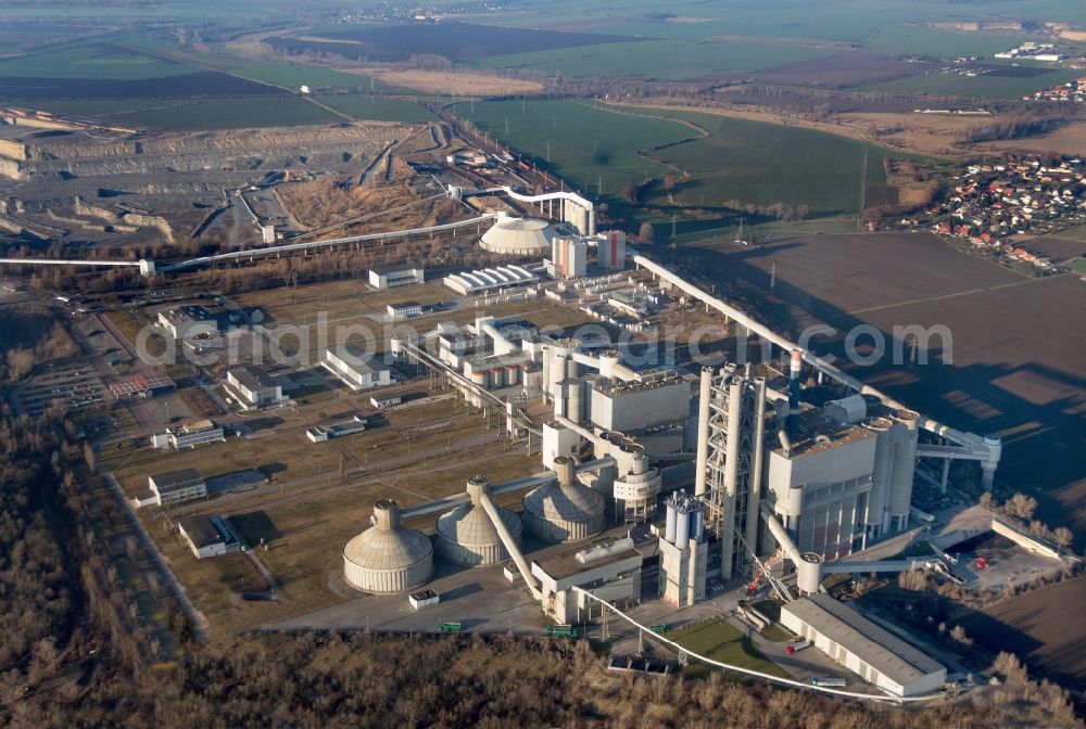 Aerial image Bernburg (Saale) - Technical facilities in the industrial area of Schwenk Zementwerke in Bernburg (Saale) in the state Saxony-Anhalt, Germany