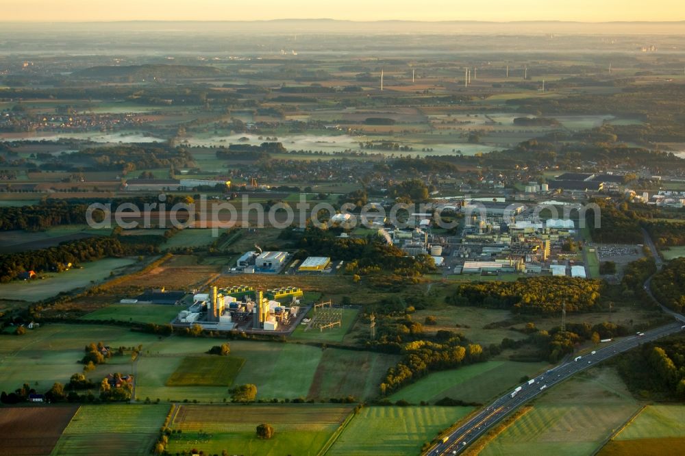 Uentrop from the bird's eye view: Industrial area of Uentrop in the state of North Rhine-Westphalia. The gas power station of Trianel Gaskraftwerk Hamm GmbH & Co. KG is part of the area