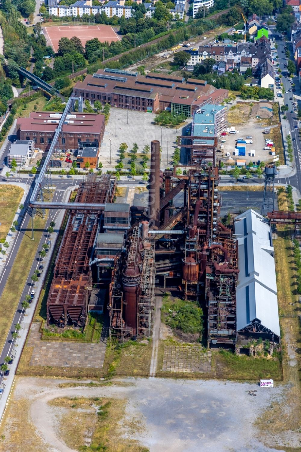 Aerial image Dortmund - Technical equipment and production facilities on the former blast furnace site Phoenix - West in Hoerde in Dortmund in North Rhine-Westphalia