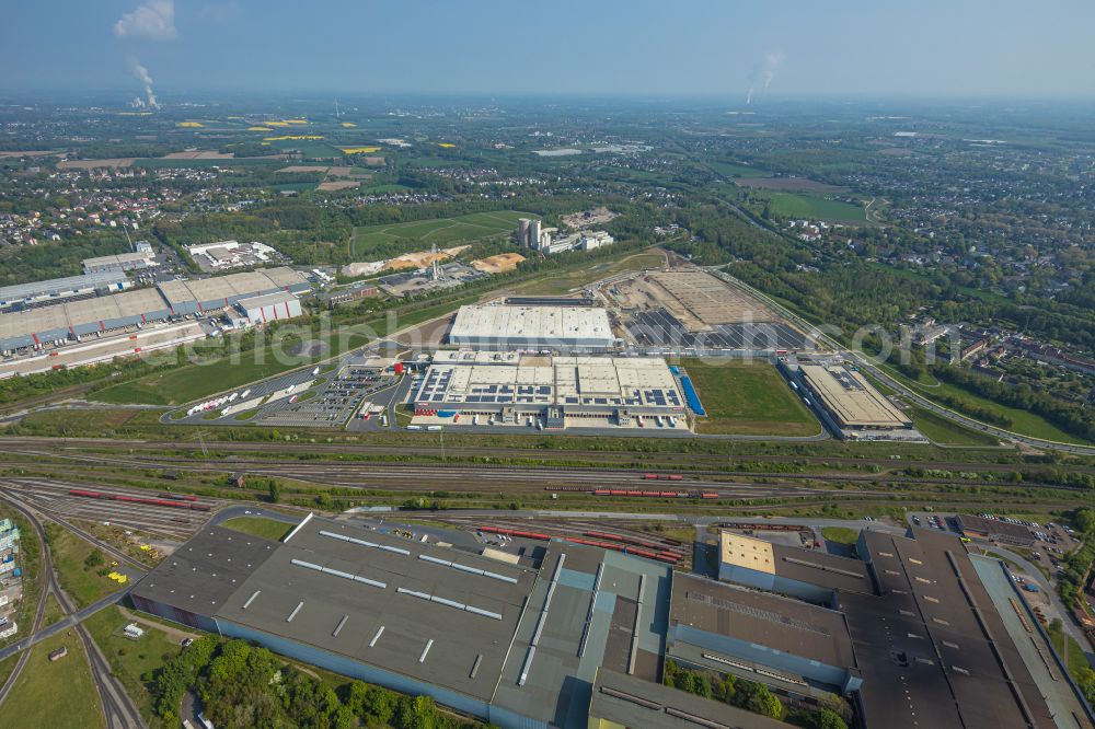 Aerial image Dortmund - Technical equipment and production facilities of the steelworks in the industrial area on Springorumstrasse in the district Westfalenhuette in Dortmund in the state North Rhine-Westphalia, Germany