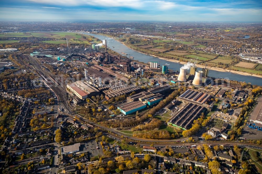 Aerial image Duisburg - Technical equipment and production facilities of the steelworks on Mannesmannstrasse in the district Huettenheim in Duisburg in the state North Rhine-Westphalia, Germany