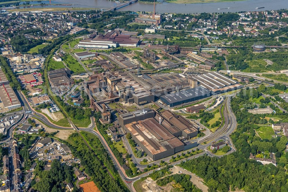 Duisburg from above - Technical equipment and production facilities of the steelworks - steel wire plant ArcelorMittal GmbH on Muehlenfelder Strasse in the district Laar in Duisburg at Ruhrgebiet in the state North Rhine-Westphalia, Germany