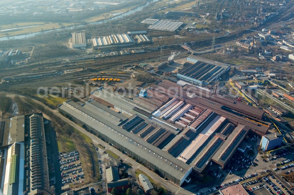 Mülheim an der Ruhr from the bird's eye view: Technical equipment and production facilities of the steelworks Thyssen Krupp in Muelheim on the Ruhr in the state North Rhine-Westphalia