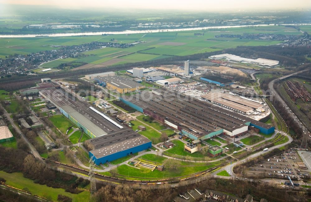 Duisburg from above - Equipment in the industrial area of ThyssenKrupp Steel in Duisburg-Ungelheim in North Rhine-Westphalia. Furthermore, in the industrial area a DPD depot and the chemical distribution Brenntag GmbH