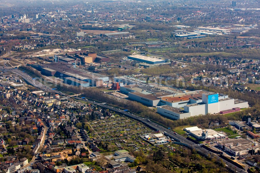 Bochum from the bird's eye view: technical equipment and production facilities of the steelworks Thyssenkrupp Steel Europe AG on street Walzwerkstrasse in the district Wattenscheid in Bochum in the state North Rhine-Westphalia, Germany