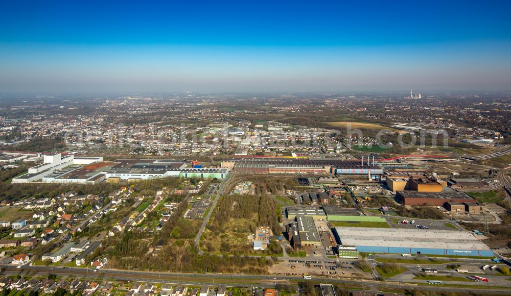 Aerial image Bochum - technical equipment and production facilities of the steelworks Thyssenkrupp Steel Europe AG on street Walzwerkstrasse in the district Wattenscheid in Bochum in the state North Rhine-Westphalia, Germany