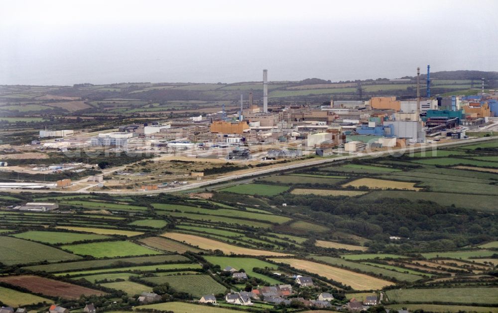 Beaumont-Hague from the bird's eye view: Technical equipment of the reprocessing plant for nuclear fuel Cap de la Hague in Beaumont-Hague in Normandy, France. It is an industrial complex of the COGEMA group in the area of La Hague