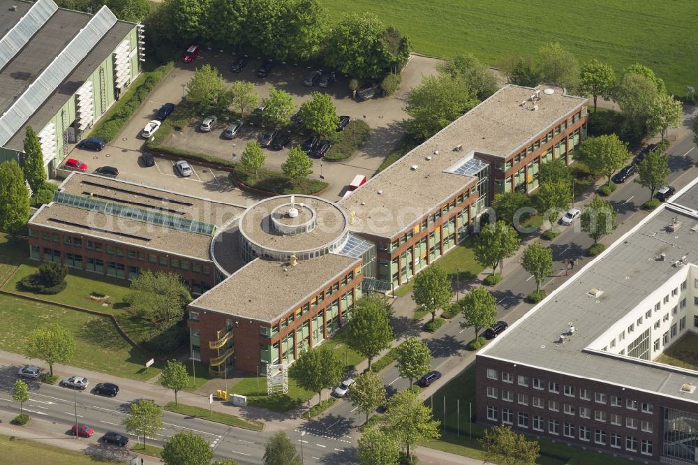 Aerial image Dortmund - View at the technology center TZDO Dortmund in Dortmund in the federal state North Rhine-Westphalia. The TZDO offers technology-oriented companies and company founders a comprehensive service and support program for the implementation of their business idea