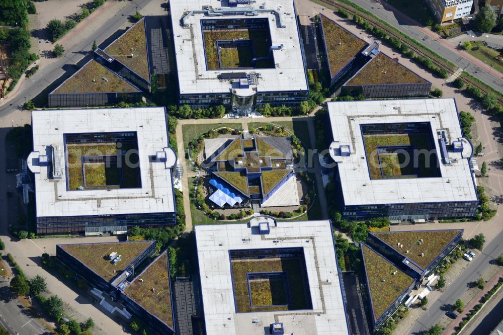 Hennigsdorf from above - Grounds of the Blue Wonder Technology Center in Hennigsdorf in Brandenburg. The technology park Hennigsdorf North offers a business park land for commercial, industrial, service and production