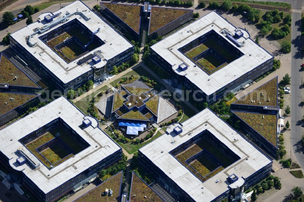 Hennigsdorf from above - Grounds of the Blue Wonder Technology Center in Hennigsdorf in Brandenburg. The technology park Hennigsdorf North offers a business park land for commercial, industrial, service and production