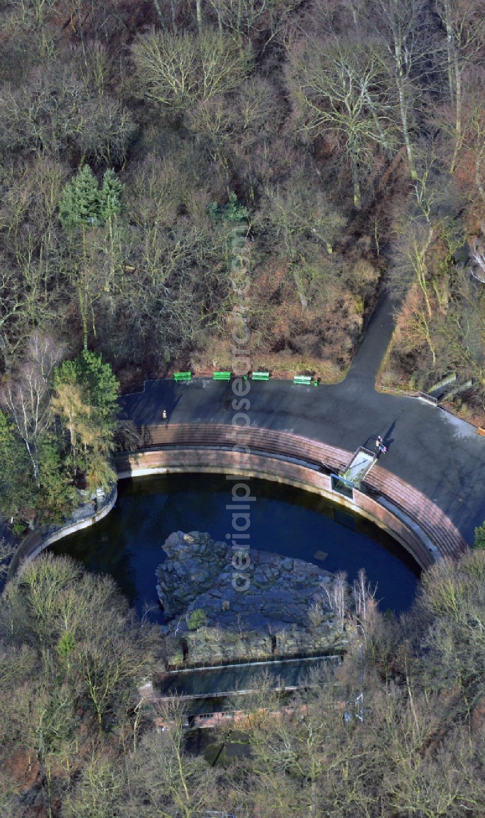 Aerial image Berlin - Bear enclosure with a pond on Bärenschaufenster the zoo in the district of Lichtenberg in Berlin