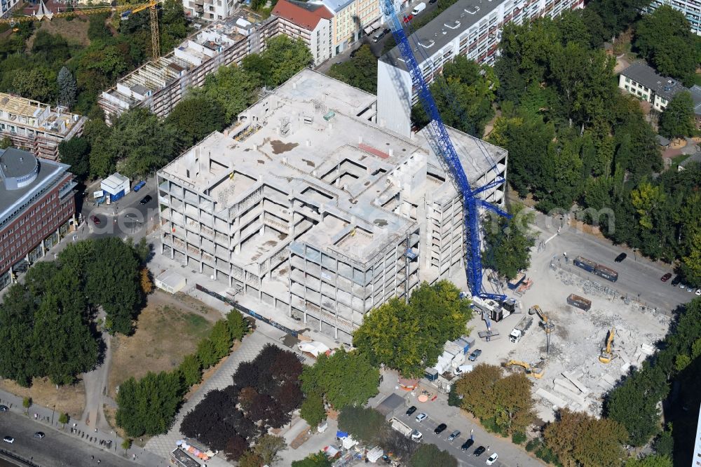 Berlin from above - Partial demolition and reconstruction of the former department store building Kaufhof - Centrum Warenhaus on Hermann-Stoehr-Platz - Koppenstrasse in the district Friedrichshain in Berlin, Germany