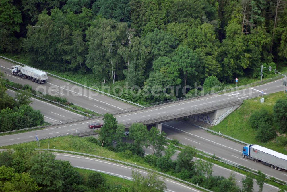 Aerial photograph Offenburg - Blick auf die Autobahnabfahrt Offenburg. Die Abfahrt Offenburg ist Teil der A5 vom Hattenbacher Dreieck bis an die Grenze zur Schweiz. Auf 445 km Länge bestehen Verbindungen u.a. zum französischen Autobahnnetz (bis Barcelona) und zur Verbindung Holland - Österreich. Als Teil der HaFraBa E.V. (Nord-Süd Verbindung) ist sie eine der meist befahrensten Strassen Europas.