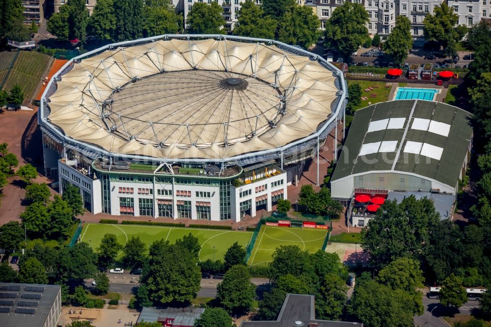 Aerial photograph Hamburg - The tennis arena at Rothenbaum in Hamburg. The ATP tournament in Hamburg (official German International Open) is a German men's tennis tournament which is held annually at Hamburg Rothenbaum