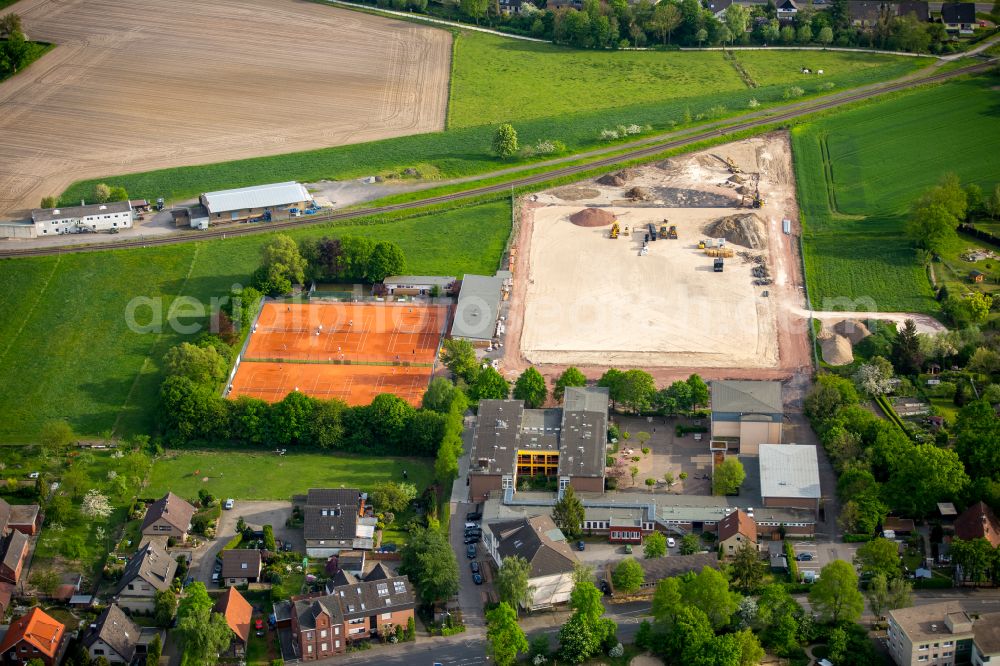 Hamm from above - tennis court sports field and building site of VfL Mark 1928 e.V. in Hamm in the state North Rhine-Westphalia