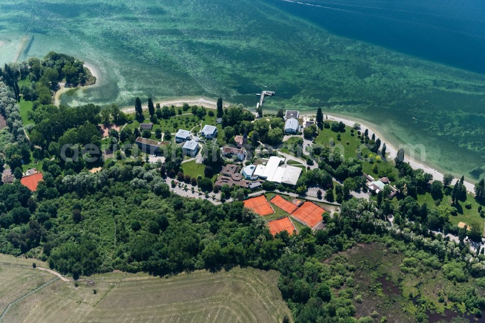 Radolfzell am Bodensee from above - Tennis court sports field of Tennisclub Radolfzell in the district Mettnau in Radolfzell am Bodensee in the state Baden-Wuerttemberg, Germany