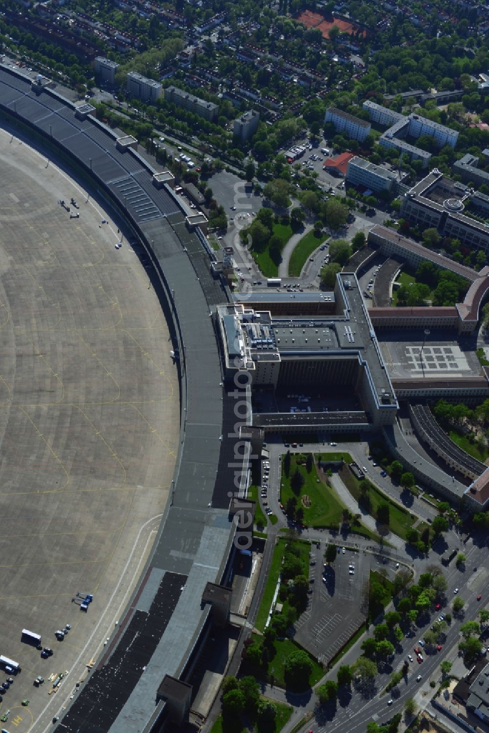 Aerial photograph Berlin Tempelhof - View of the disused airport Berlin - Tempelhof