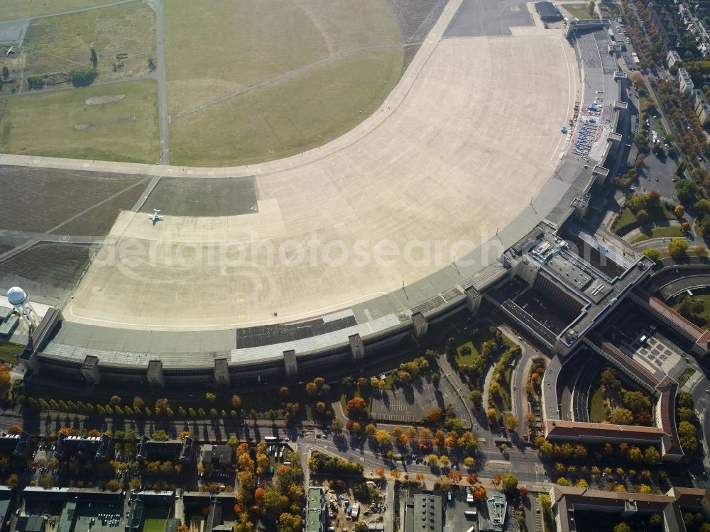 Aerial photograph Berlin Tempelhof - View of the disused airport Berlin - Tempelhof