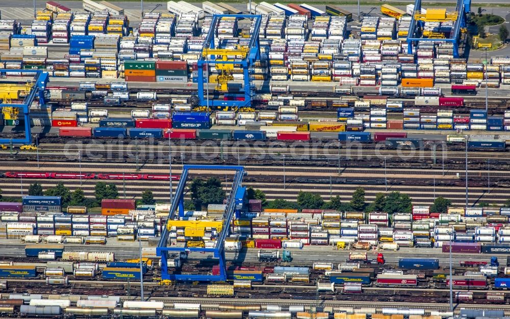 Mannheim from above - Terminal and quays of the MCT Mannheim Container Terminal Rhein-Neckar GmbH in Mannheim in Baden-Wuerttemberg