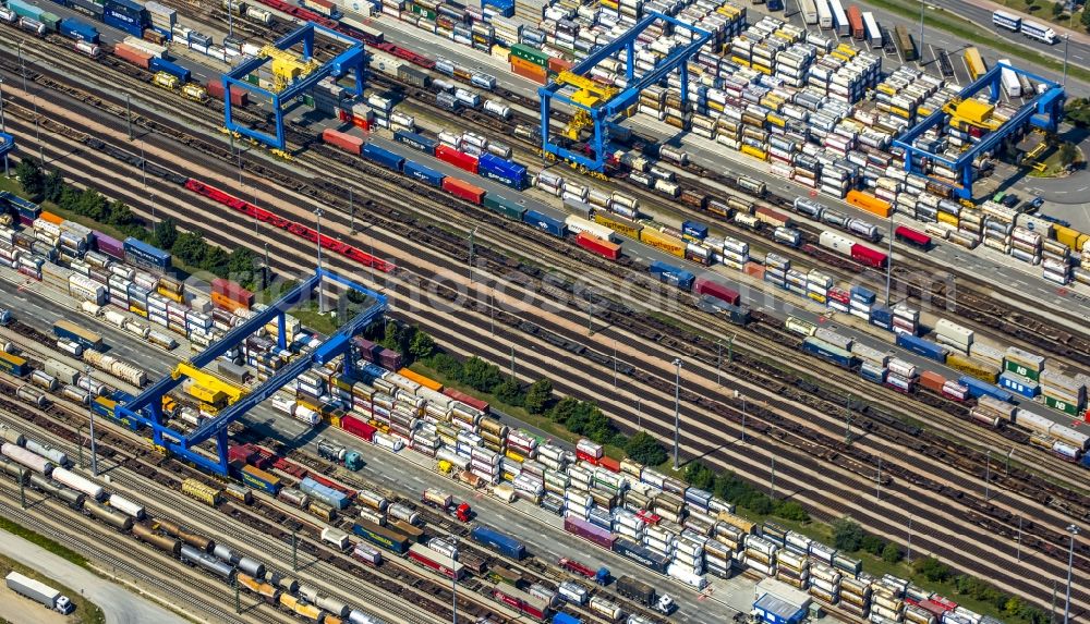 Aerial image Mannheim - Terminal and quays of the MCT Mannheim Container Terminal Rhein-Neckar GmbH in Mannheim in Baden-Wuerttemberg