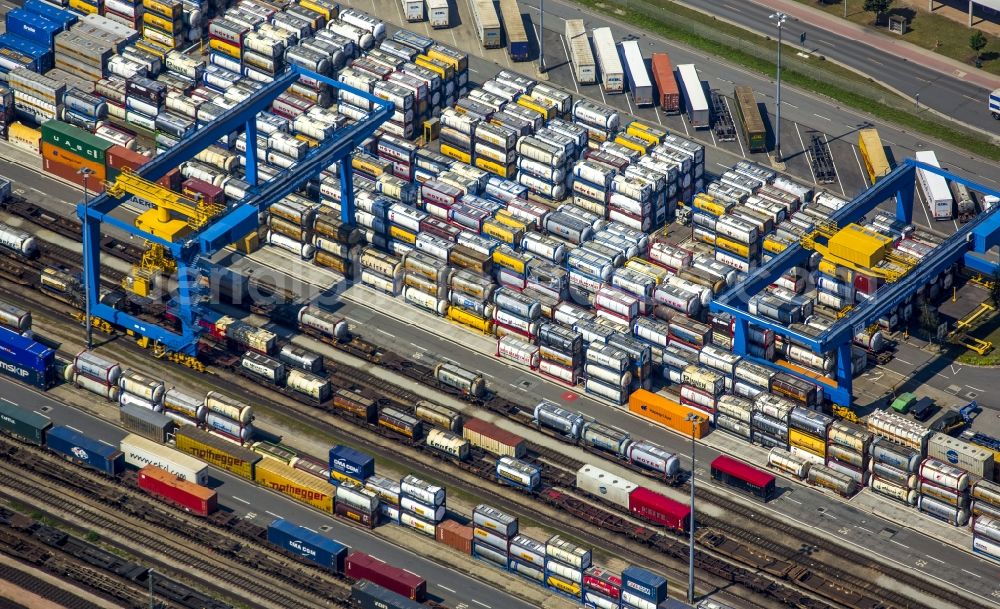 Aerial photograph Mannheim - Terminal and quays of the MCT Mannheim Container Terminal Rhein-Neckar GmbH in Mannheim in Baden-Wuerttemberg