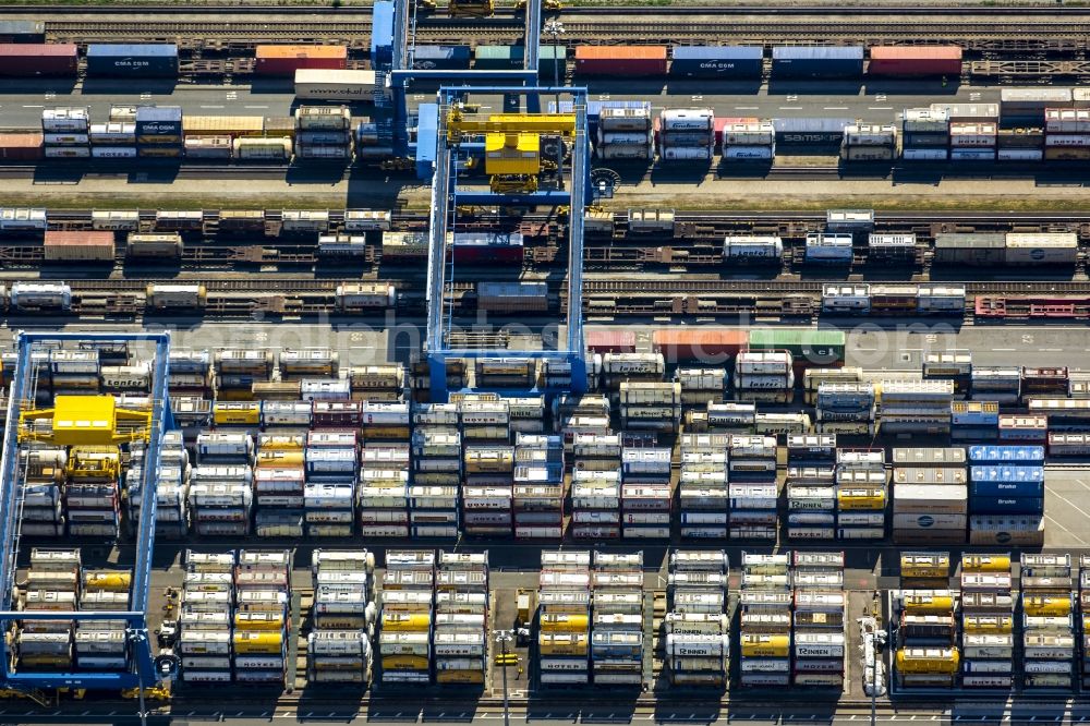 Aerial photograph Mannheim - Terminal and quays of the MCT Mannheim Container Terminal Rhein-Neckar GmbH in Mannheim in Baden-Wuerttemberg