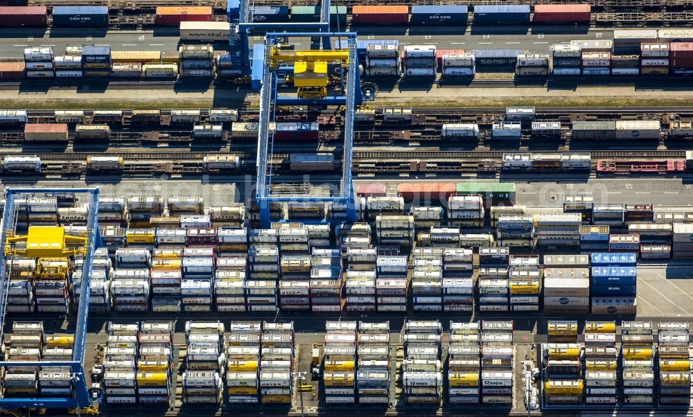 Mannheim from above - Terminal and quays of the MCT Mannheim Container Terminal Rhein-Neckar GmbH in Mannheim in Baden-Wuerttemberg