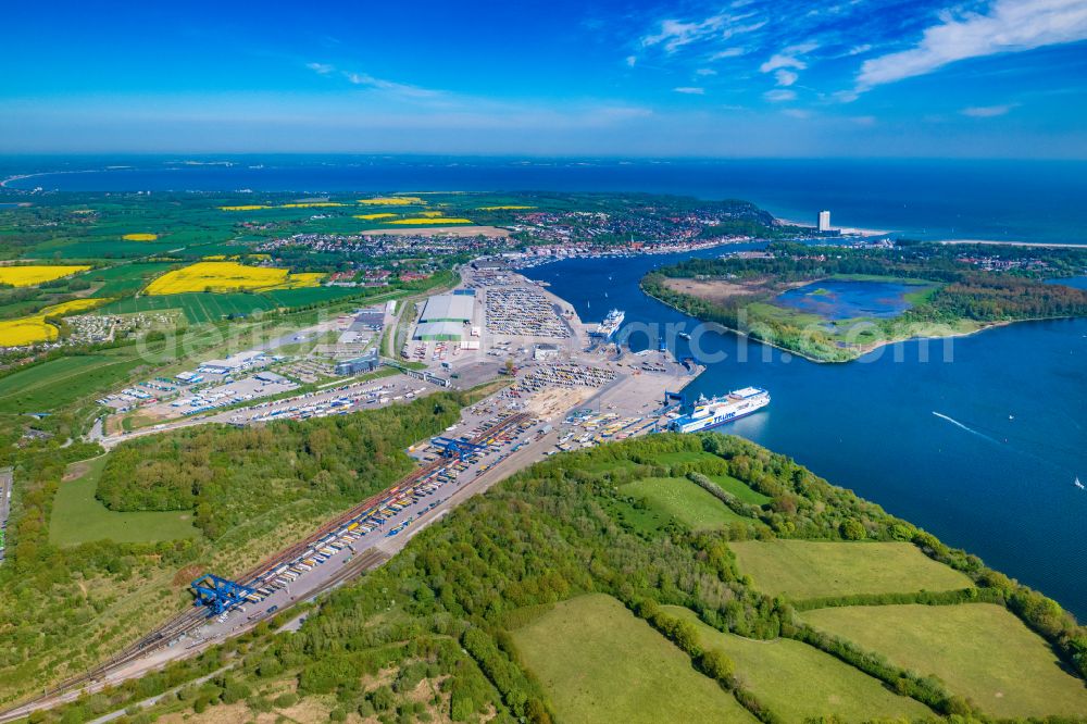 Travemünde from above - Building complex and distribution center on the site of Terminal Skandinavienkai in the district Ivendorf in Travemuende in the state Schleswig-Holstein, Germany