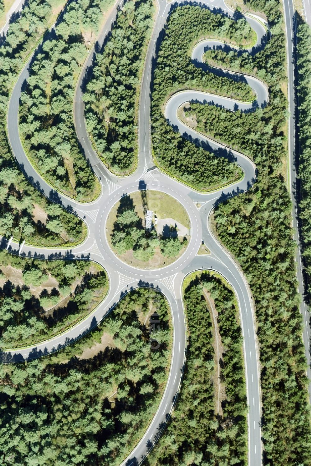 Aerial image Wittingen - Test track and practice area for training in the driving safety center Volkswagen AG Testgelaende Ehra-Lessien in Wittingen in the state Lower Saxony