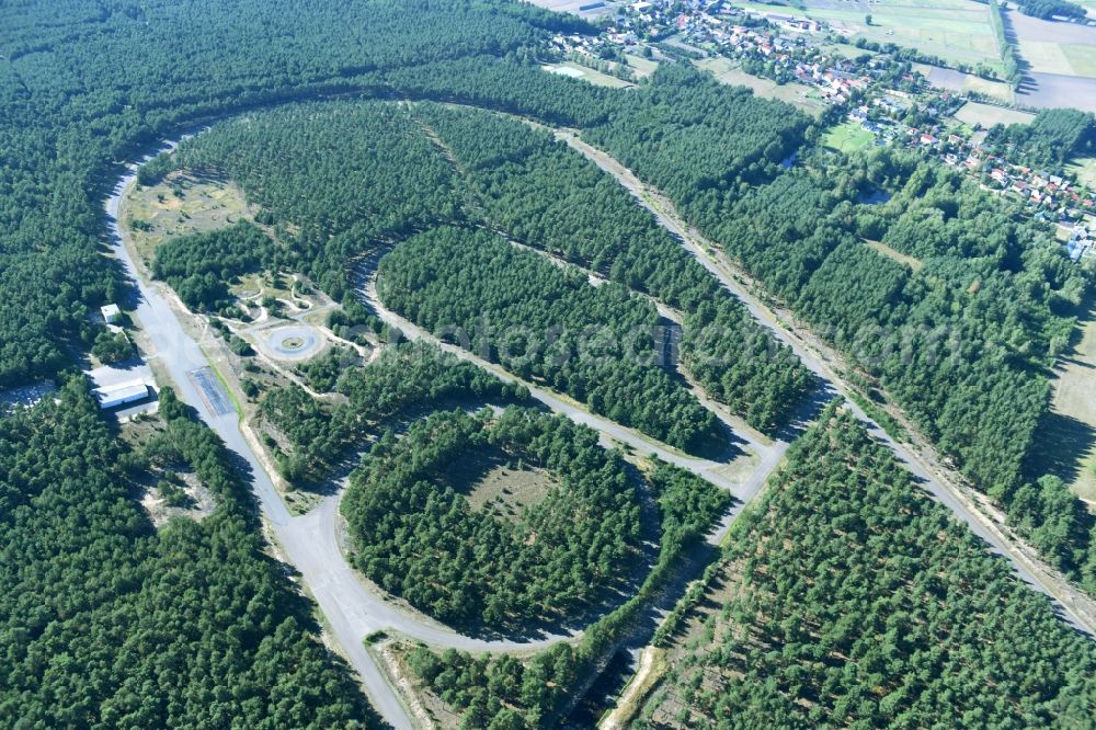 Zossen from above - Test track and practice area for training in the driving safety center Fahrtechnikakademie Kallinchen in Zossen in the state Brandenburg