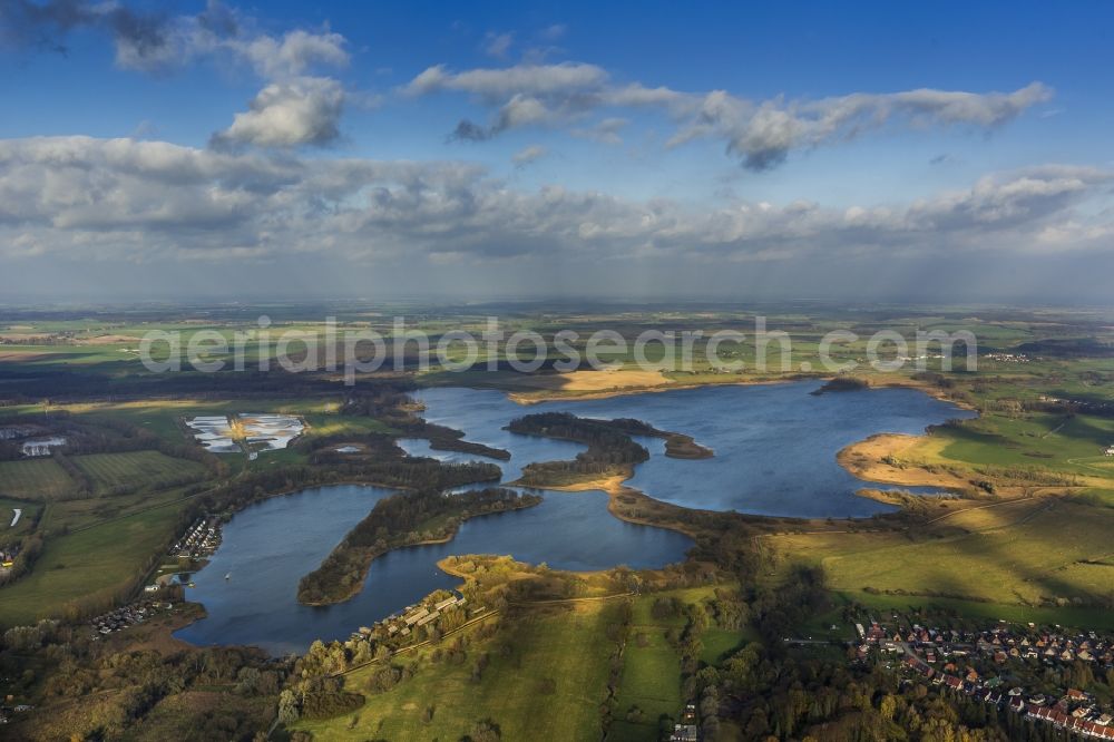 Teterow from the bird's eye view: View of the Teterower See in the state Mecklenburg-Western Pomerania. Sauerwerder and the Burgwallinsel are located in the Lake