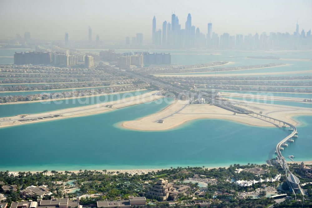 Dubai from the bird's eye view: View of the archipelago The Palm Jumeirah, a palm-shaped island in the Persian Gulf in Dubai